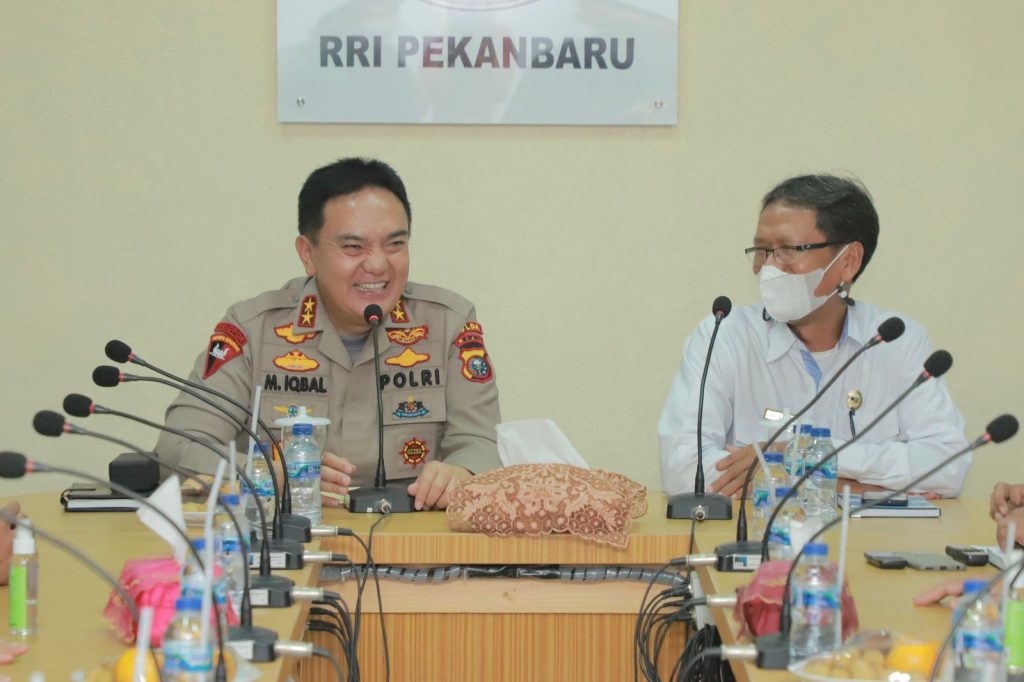 Bernostalgia, Kapolda Riau Berkunjung ke RRI Pekanbaru