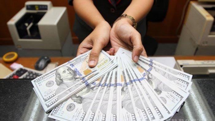 Dolar Mulai Melemah, Bank Sentral AS Naikkan Suku Bunga Sesuai Perkiraan