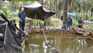 Puluhan Kolam Penampungan Minyak Ilegal di Muaro Jambi, Polisi Tangkap 11 Orang