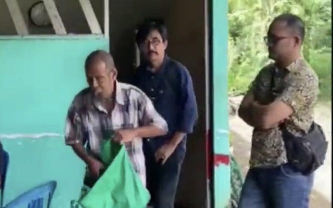 
					Kakek berusia 70 tahun ditangkap karena mencabuli bocah perempuan. (Foto: Era N)