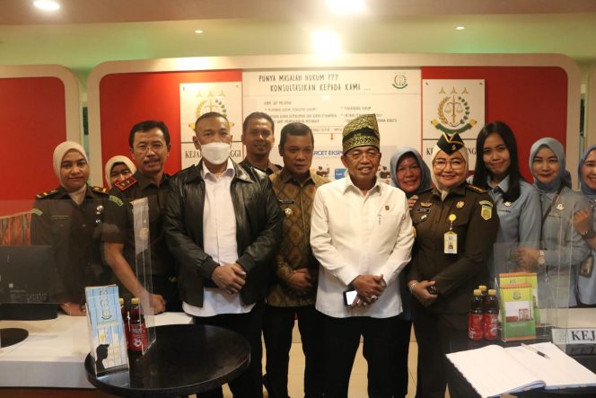 
					Wakil Jaksa Agung Didampingi Kajati Riau Kunjungi MMP Kota Pekanbaru