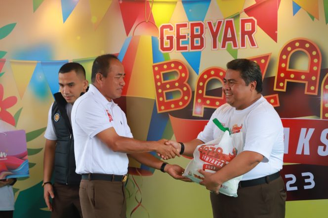 
					Kegiatan Bakti Sosial Kejaksaan RI Peduli dan Gebyar Bazar Adhyaksa 2023.