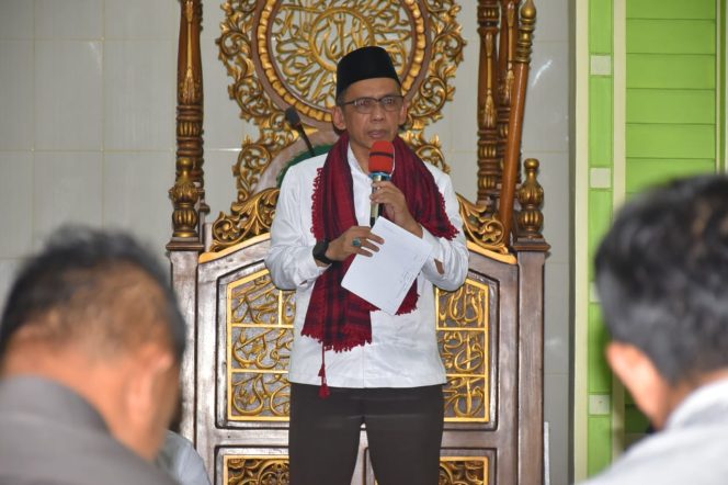 
					Pj Sekda Kampar Safari Ramadhan di Masjid Agung Baitul Hikmah Desa Gerbang Sari