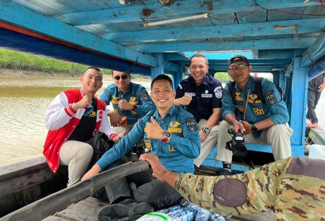 
					Tak Terjangkau Jaringan Telekomunikasi, Kadis Kominfo Rohil Turun Tangan