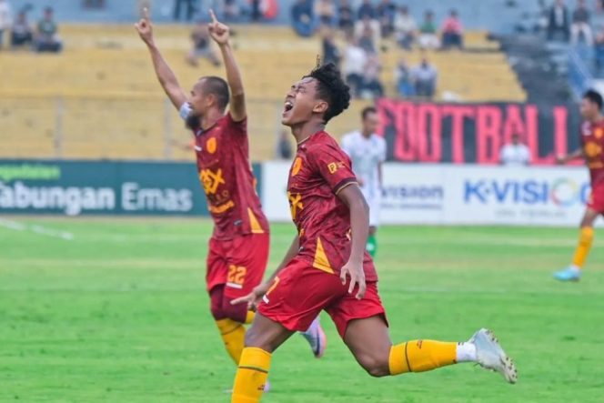 
					Gegara Ulah Suporter, PSPS Riau Harus Bayar Denda Rp47,5 Juta