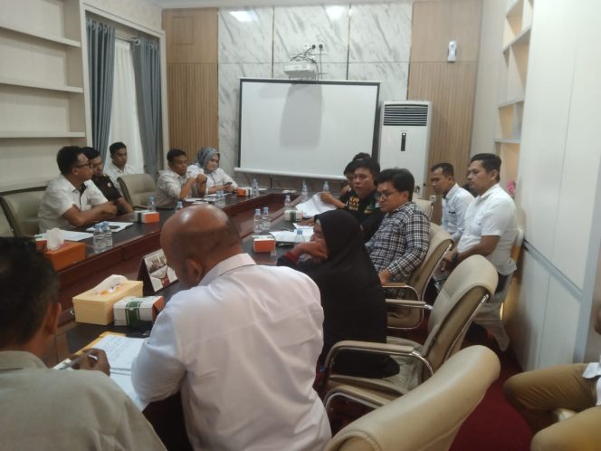 
					Konflik Lahan Tak Kunjung Selesai, Gerlamata Minta Presiden Jokowi Evaluasi Pj Bupati Kampar