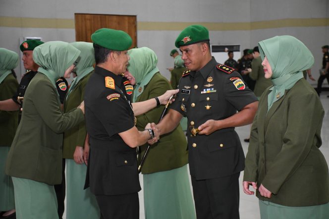 
					Letkol Inf Aidil Amin resmi dilantik sebagai Komandan Brigade Infanteri 7/Rimba Raya.