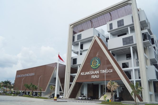
					Kantor Kejati Riau (Foto: Istimewa)