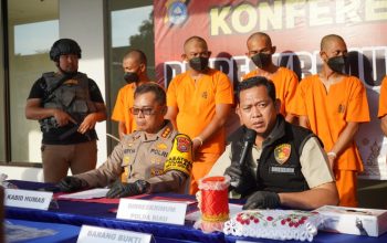 Tetapkan Lima Tersangka, Polda Riau Ungkap Penyebab Tahanan Polsek Tewas