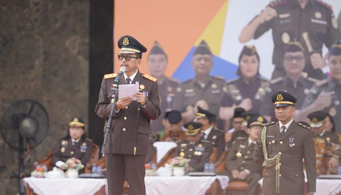 Jadi Inspektur Upacara Peringatan HBA ke 64, Kajati Riau Bacakan Amanat Jaksa Agung, Simak Arahannya