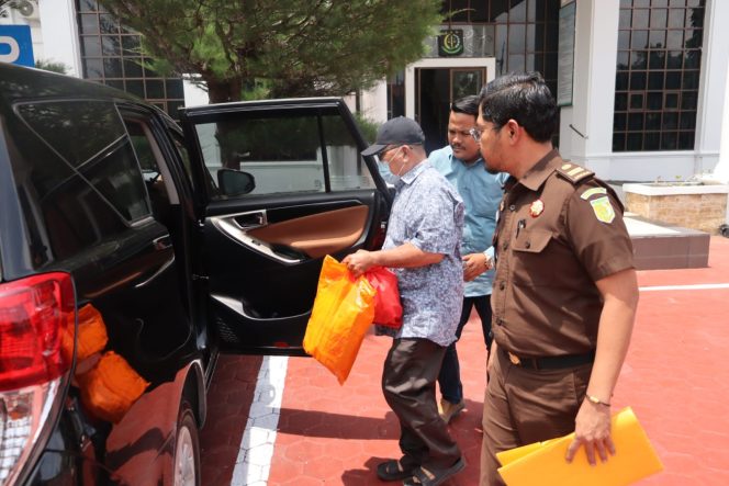 
					Terpidana Saut Parulian Hutabarat dieksekusi ke Lembaga Pemasyarakatan Lapas Bengkalis (Foto: Istimewa)