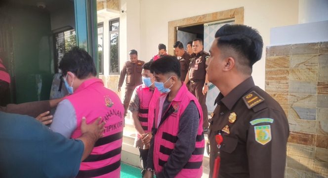 
					Breaking News, Kejaksaan Tetapkan 5 Tersangka dalam Perkara KUR Bank Pemerintah KCP Bangkinang