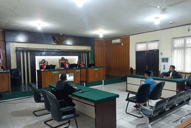 
					Sidang putusan mantan Kades Deras Tajak, Kampar, Syahrial. (Foto: Istimewa)