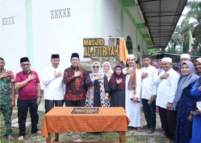
					Wakil Bupati Kampar Resmikan Masjid Al-Fitriyah pada Peringatan Isra Mikraj 1447 H
