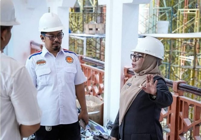 
					Wakil Bupati Kampar dan PLT Kadis PUPR Kampar (Foto: Istimewa?
