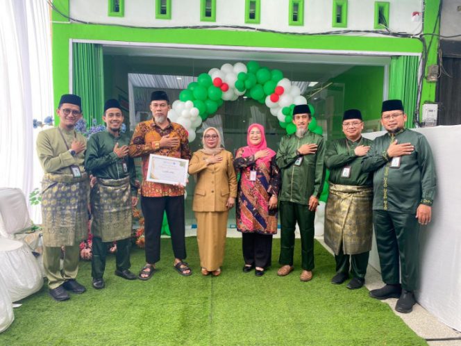 
					Wabup Kampar Hadiri Pembukaan Kantor Cabang BPRS Berkah Dana Fadhlillah di Ujung Batu