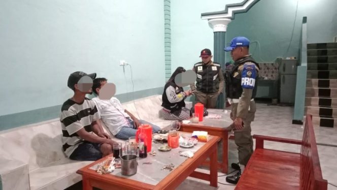 
					Penampakan Razia Kedai Remang-remang oleh Satpol PP Kampar