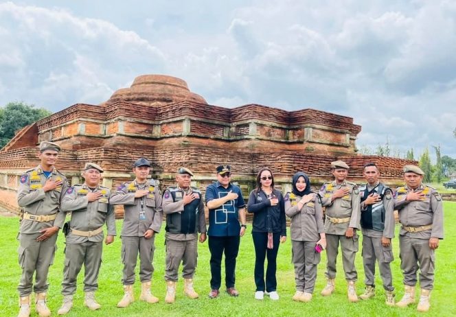 
					Kasatpol PP Kampar Dampingi Kunjungan Kerja Staf Khusus Presiden di Candi Muara Takus