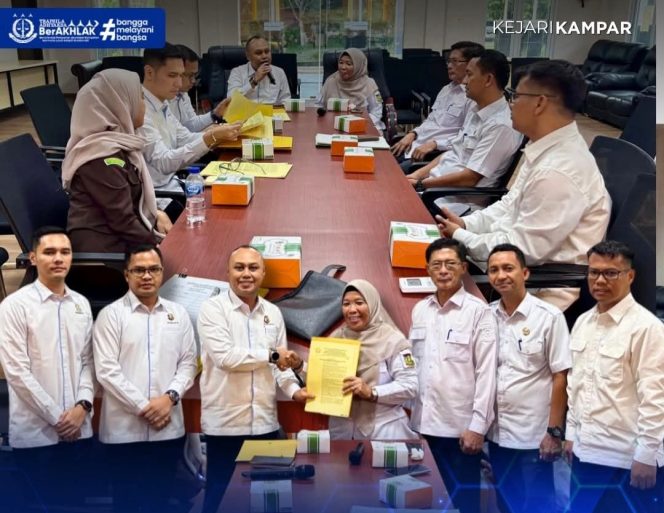 
					Kejari Kampar Dampingi Dinas Pertanian, Kawal Program lewat Pertimbangan Hukum