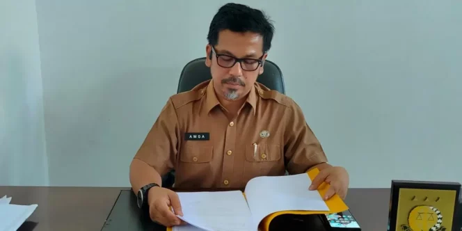 
					Plt Kadis PUPR Kampar Pastikan Pemeliharaan Jalan dan Drainase Terus Digenjot
