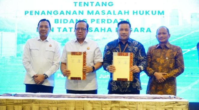 
					Kejari Kampar dan PLN Teken Kerja Sama Pemulihan Aset