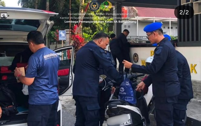 
					Petugas Lapas Bangkinang diperiksa (Foto: Istimewa)
