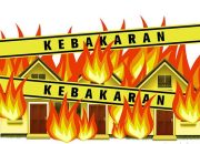 Rumah Mantan Kasatpol PP Kampar Ludes Terbakar, Empat Armada Damkar Dikerahkan