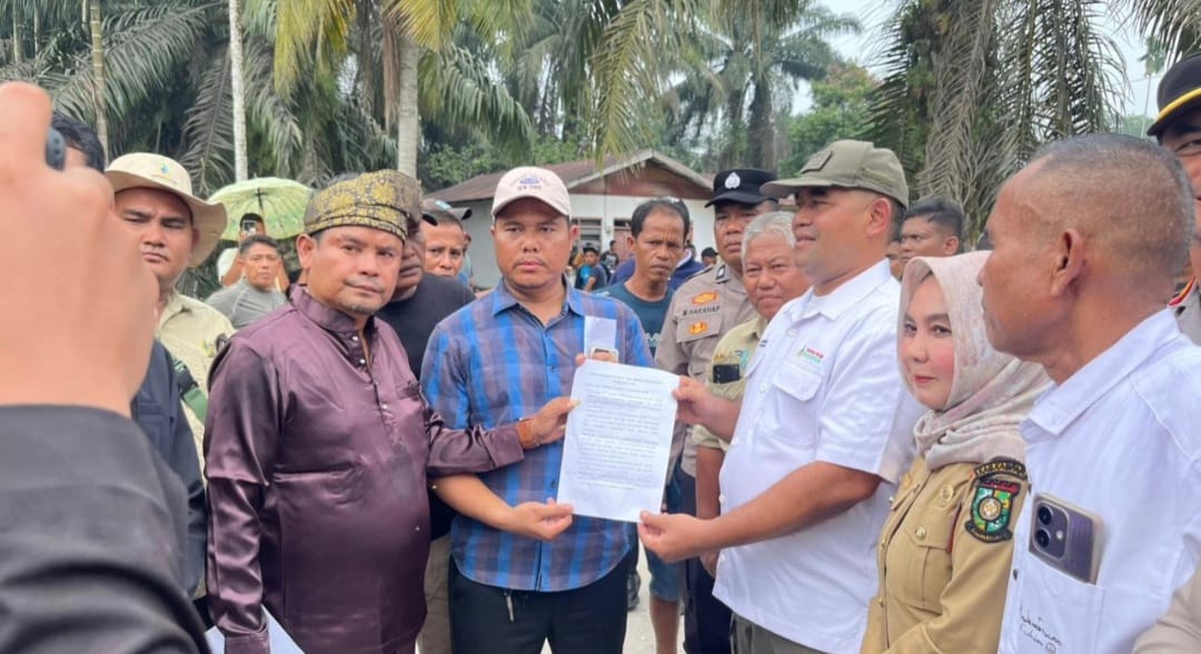 Gelar Aksi, Warga Sei Jernih Kampar Ultimatum Agrinas, Respons Lima Tuntutan Ditunggu Kamis