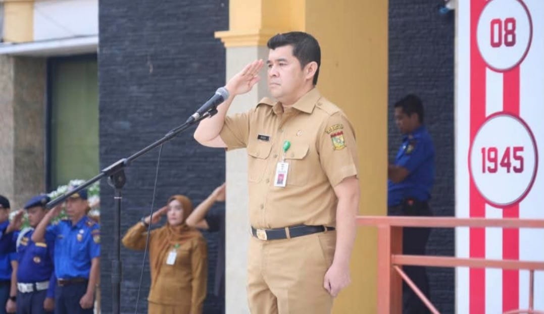 Dari Disiplin ASN hingga Karhutla, Ini Pesan Sekda Kampar Saat Pimpin Apel Gabungan
